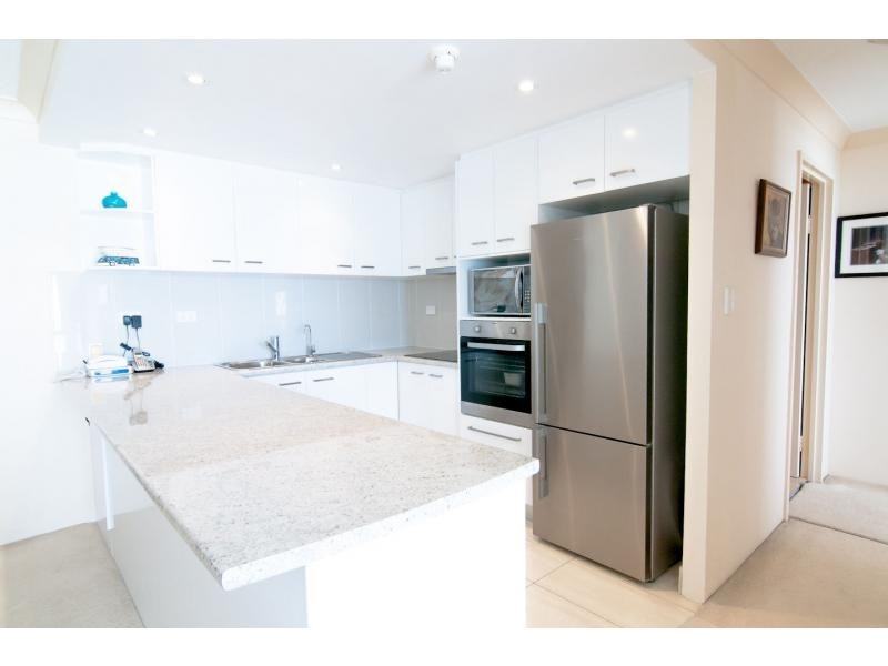 4C/2 Nineteenth Avenue, Palm Beach QLD 4221