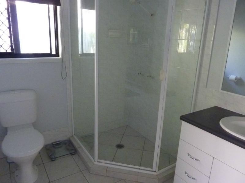 16 Sirec Way, Burleigh Heads QLD 4220