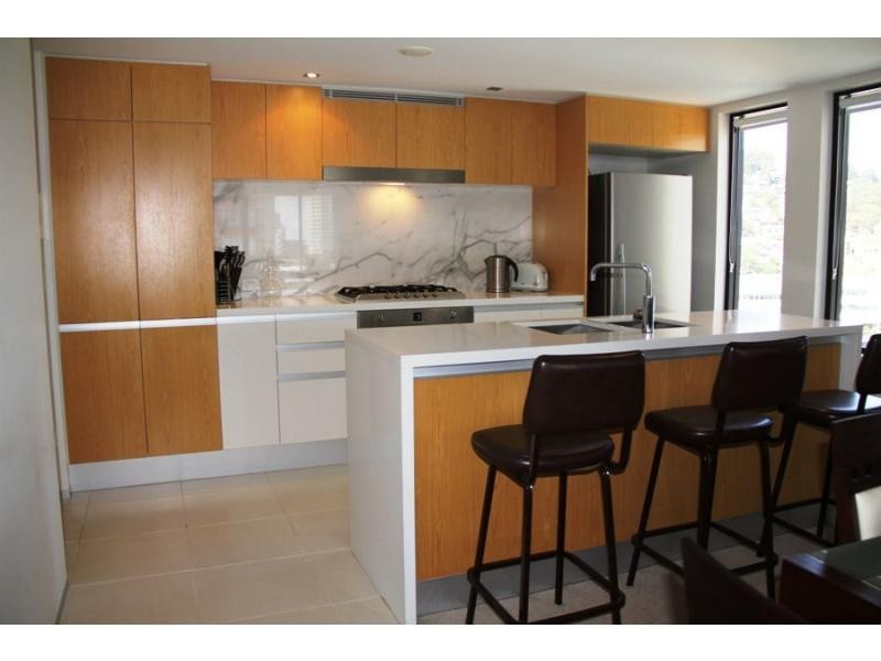 1065/2 The Esplanade, Burleigh Heads QLD 4220