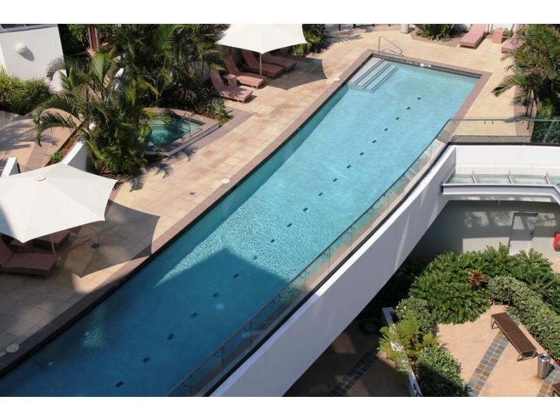 1065/2 The Esplanade, Burleigh Heads QLD 4220