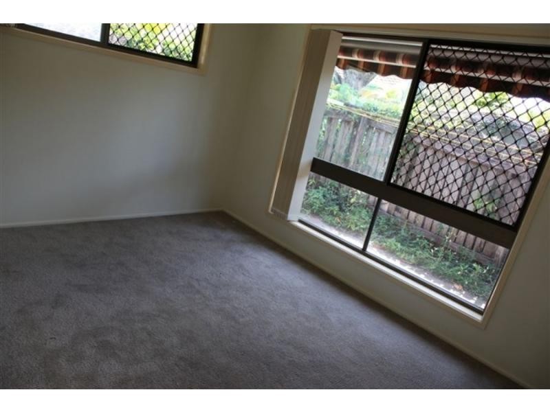 1/9 Peacock Place, Burleigh Waters QLD 4220