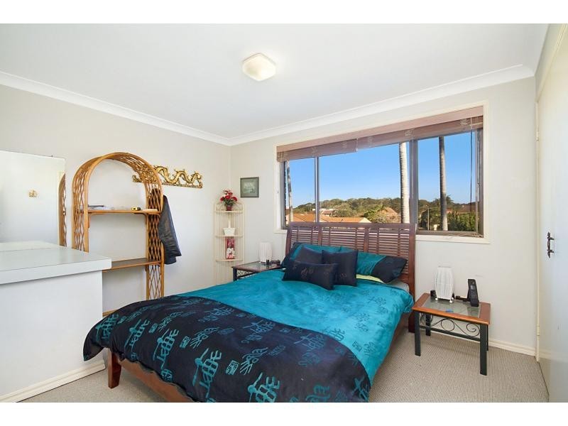 2/6 Peewee Place, Burleigh Waters QLD 4220