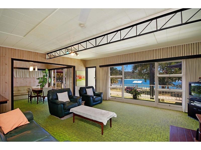 14 Murlong Crescent, Palm Beach QLD 4221