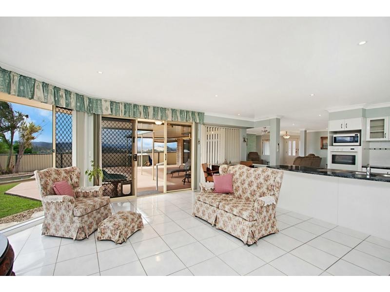 12 Royal View Close, Burleigh Heads QLD 4220