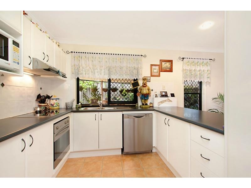 5 Marlee Court, Burleigh Heads QLD 4220