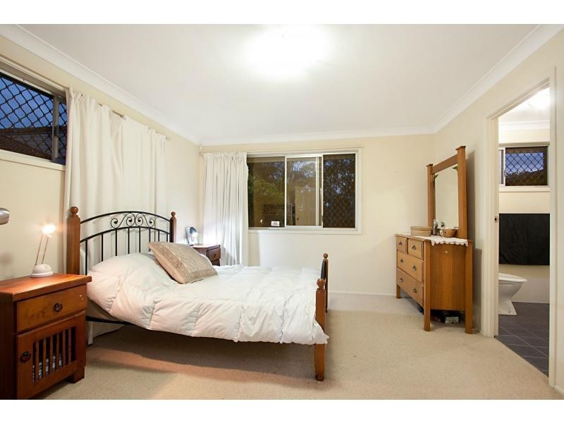 9 Ladds Ridge Road, Burleigh Heads QLD 4220