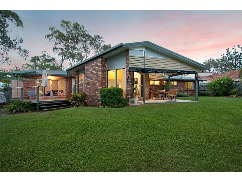 9 Ladds Ridge Road, Burleigh Heads QLD 4220