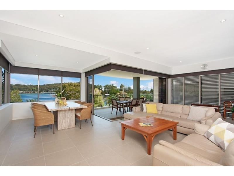 3/8 Murlong Crescent, Palm Beach QLD 4221