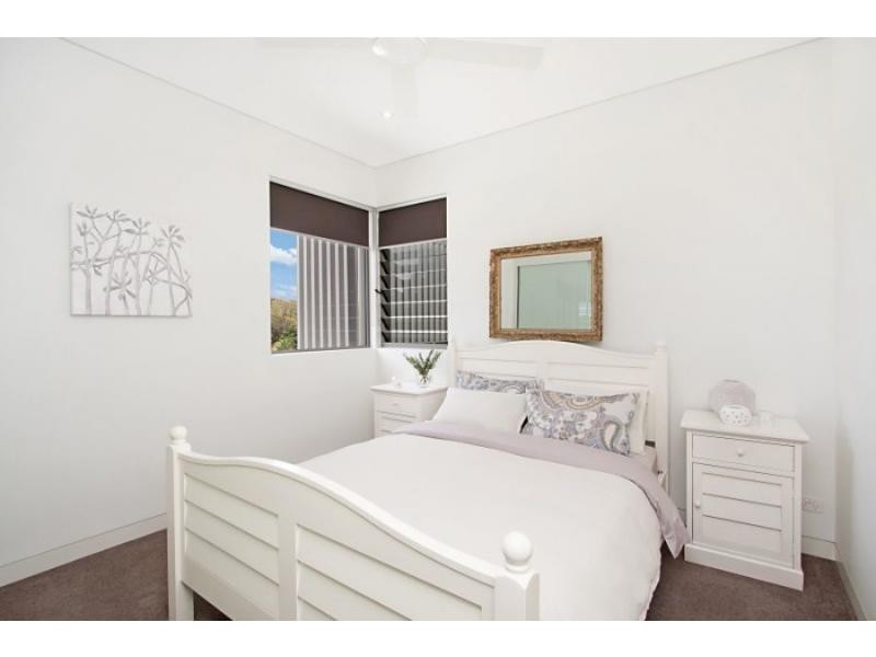 3/8 Murlong Crescent, Palm Beach QLD 4221