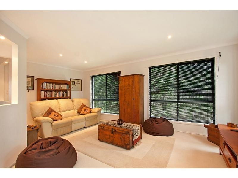 31 Wonga Street, Burleigh Heads QLD 4220