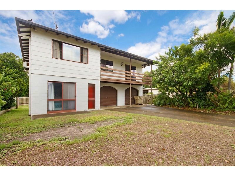 3 Sonia Street, Miami QLD 4220