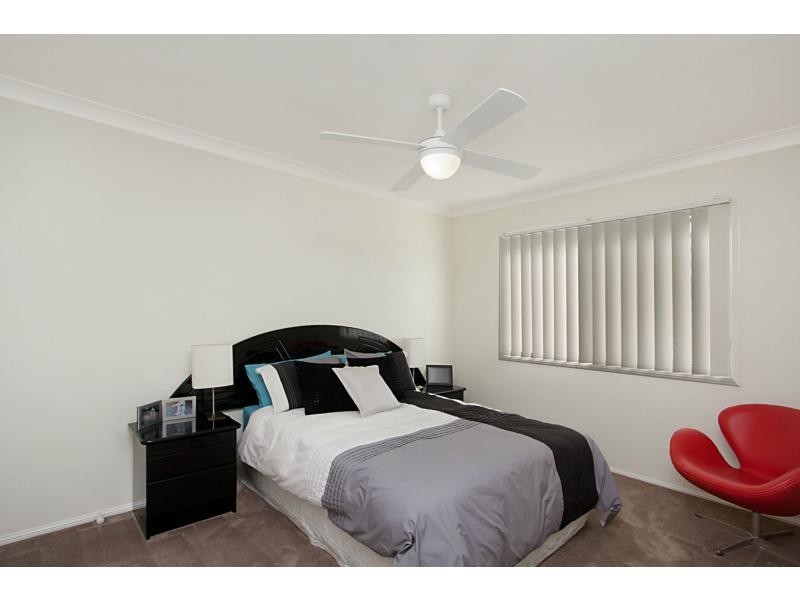 7/255 Christine Avenue, Varsity Lakes QLD 4227