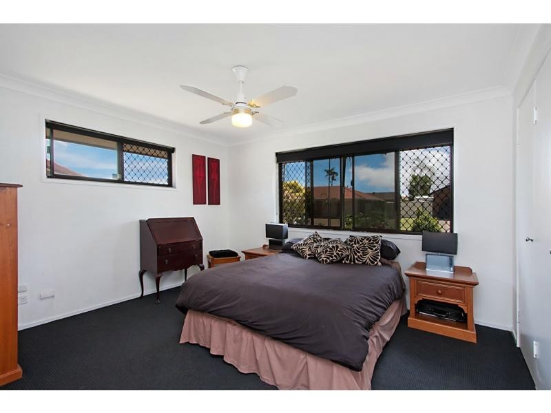 3 Oakland Court, Burleigh Waters QLD 4220