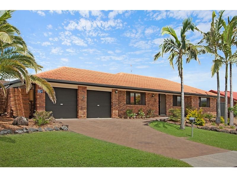 3 Oakland Court, Burleigh Waters QLD 4220