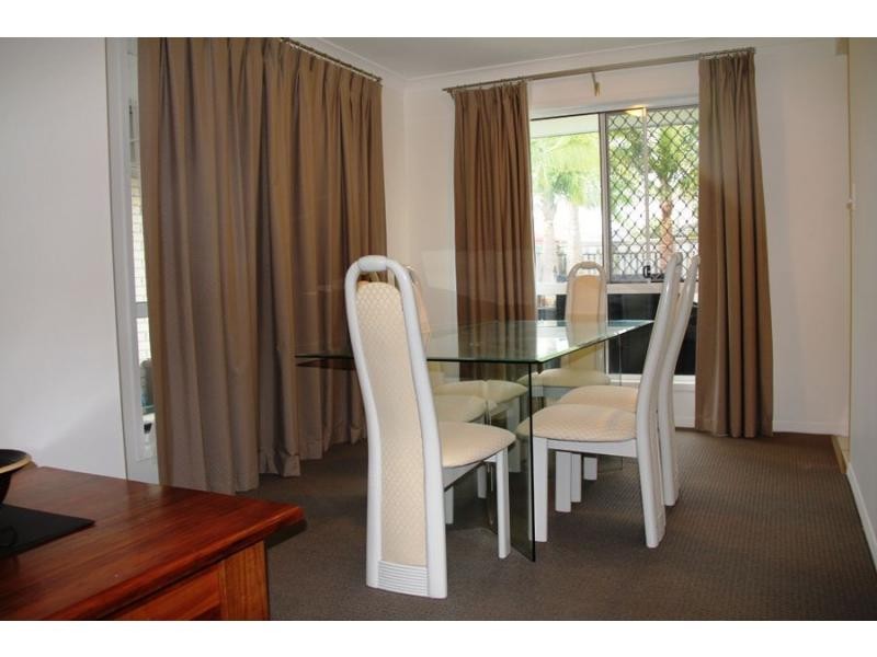 48 Belrose Boulevard, Varsity Lakes QLD 4227
