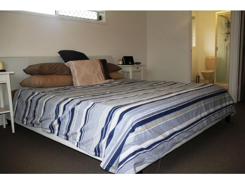 48 Belrose Boulevard, Varsity Lakes QLD 4227