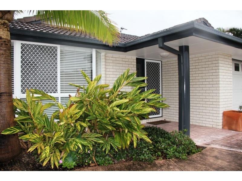 48 Belrose Boulevard, Varsity Lakes QLD 4227