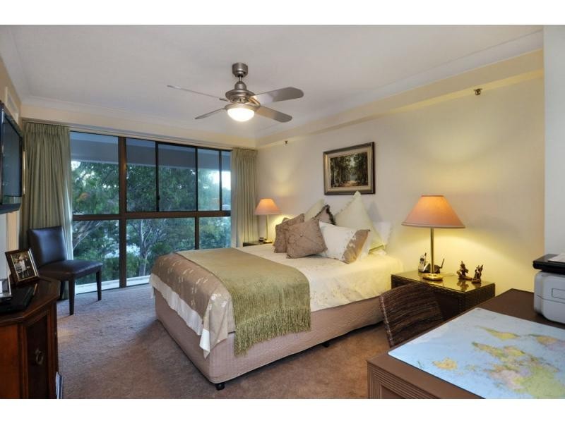 9/45 Hayle Street, Burleigh Heads QLD 4220