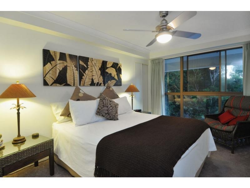 9/45 Hayle Street, Burleigh Heads QLD 4220