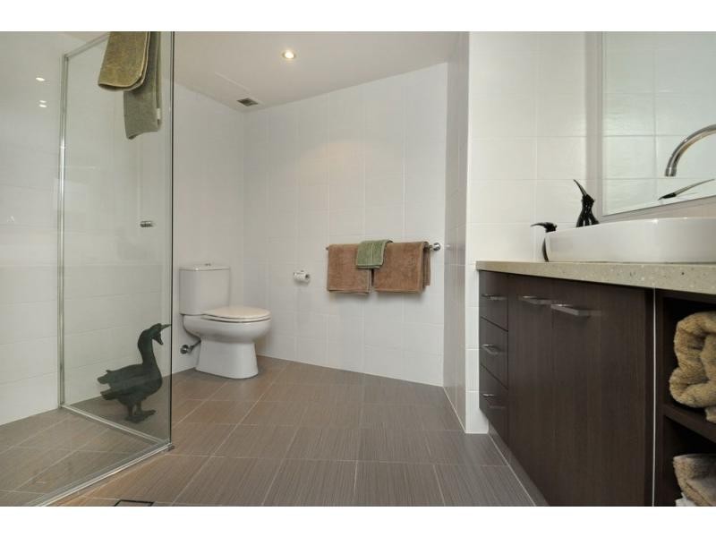 9/45 Hayle Street, Burleigh Heads QLD 4220