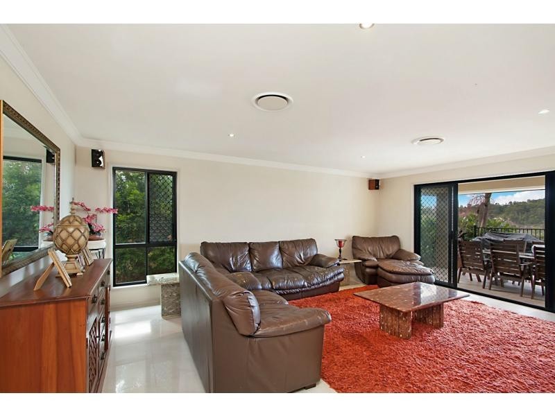 11 Royal View Close, Burleigh Heads QLD 4220