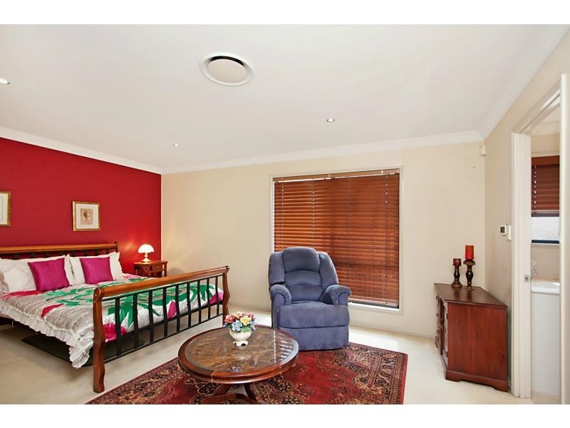 11 Royal View Close, Burleigh Heads QLD 4220