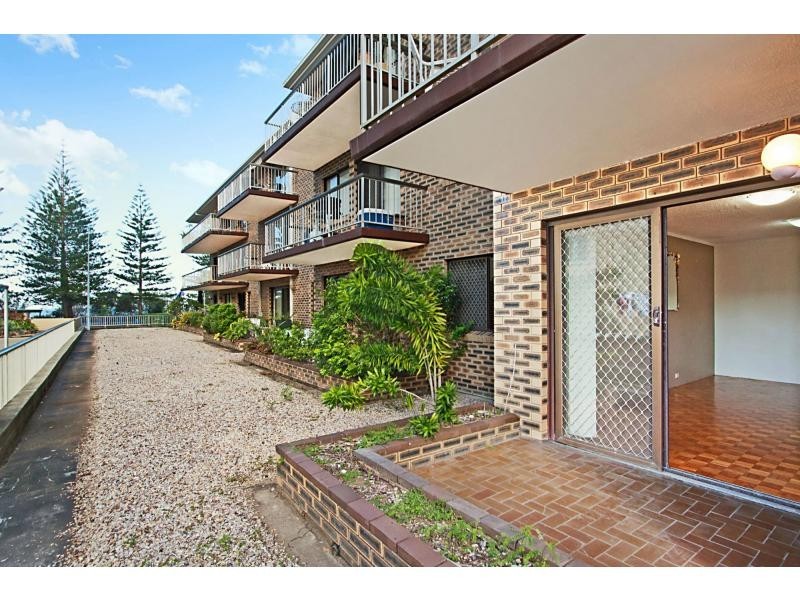 4/96 The Esplanade, Burleigh Heads QLD 4220