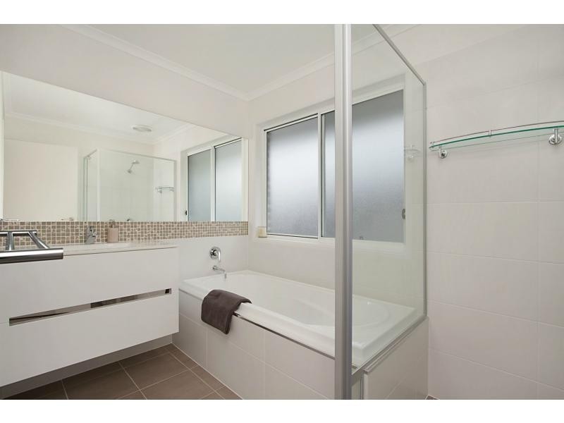 3 Alex Keith Court, Burleigh Heads QLD 4220