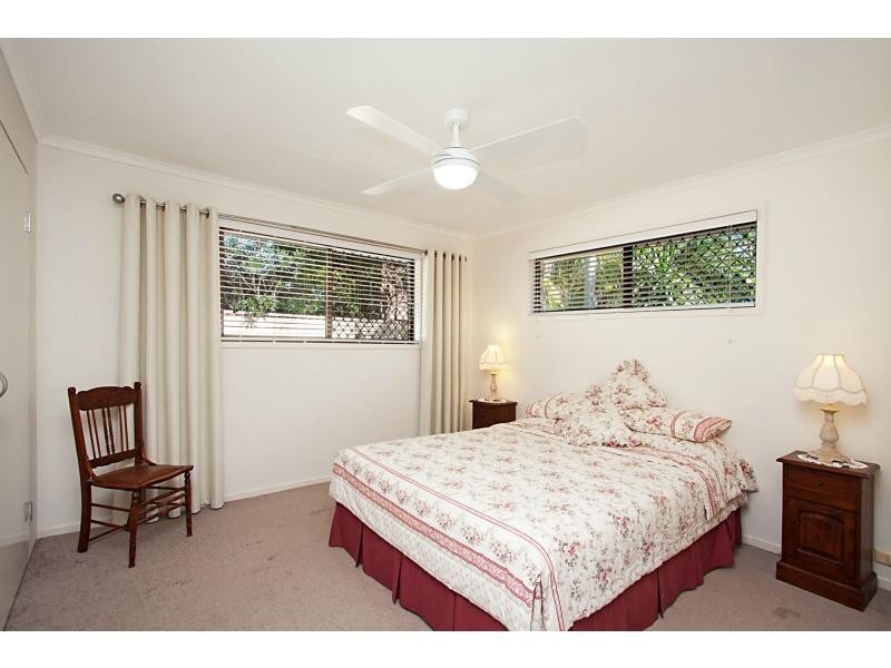 1/85 Christine Avenue, Burleigh Waters QLD 4220