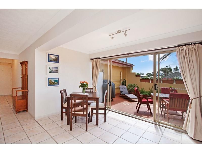 7/7 TwentySeventh Avenue, Palm Beach QLD 4221