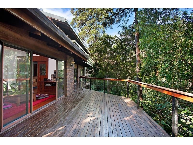 15 Ladds Ridge Road, Burleigh Heads QLD 4220
