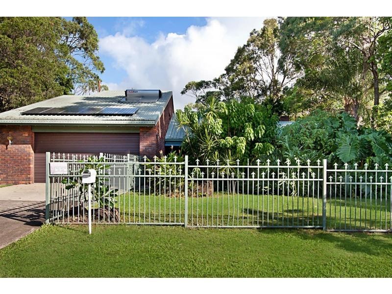15 Ladds Ridge Road, Burleigh Heads QLD 4220