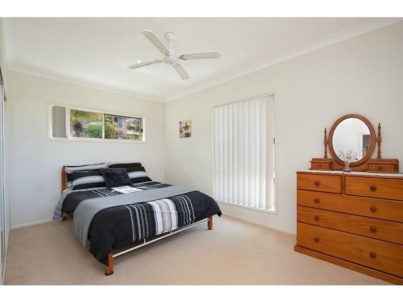75 Sky Royal Terrace, Burleigh Heads QLD 4220