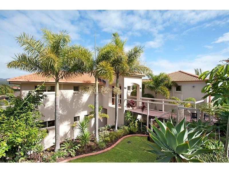 75 Sky Royal Terrace, Burleigh Heads QLD 4220