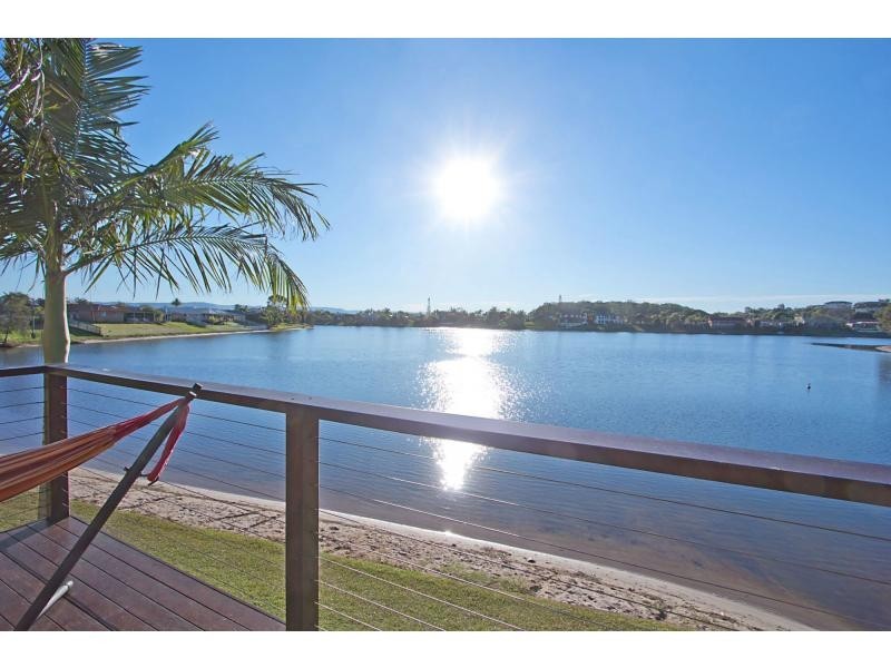 30/13 Shrike Court, Burleigh Waters QLD 4220