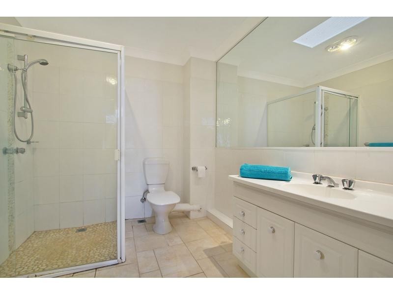 30/13 Shrike Court, Burleigh Waters QLD 4220