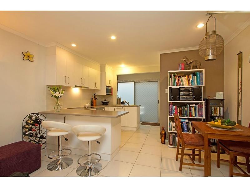 3/49 Connor Street, Burleigh Heads QLD 4220