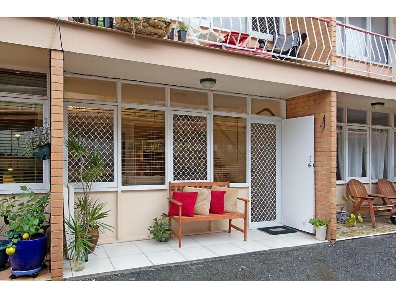 3/49 Connor Street, Burleigh Heads QLD 4220