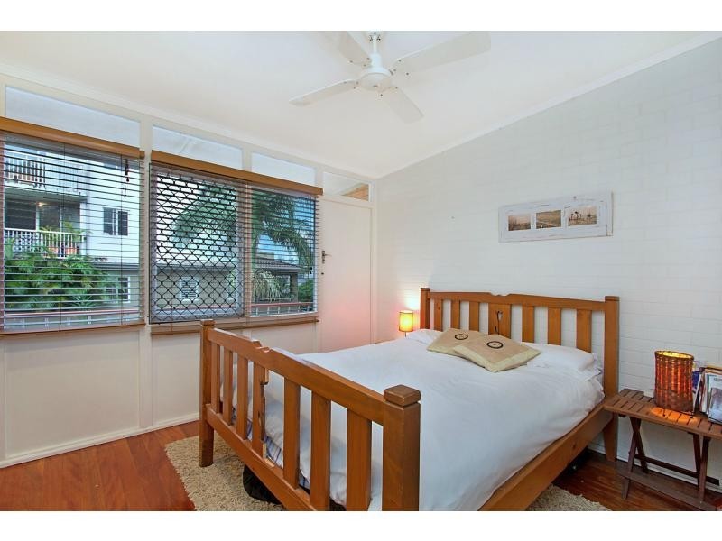 3/49 Connor Street, Burleigh Heads QLD 4220