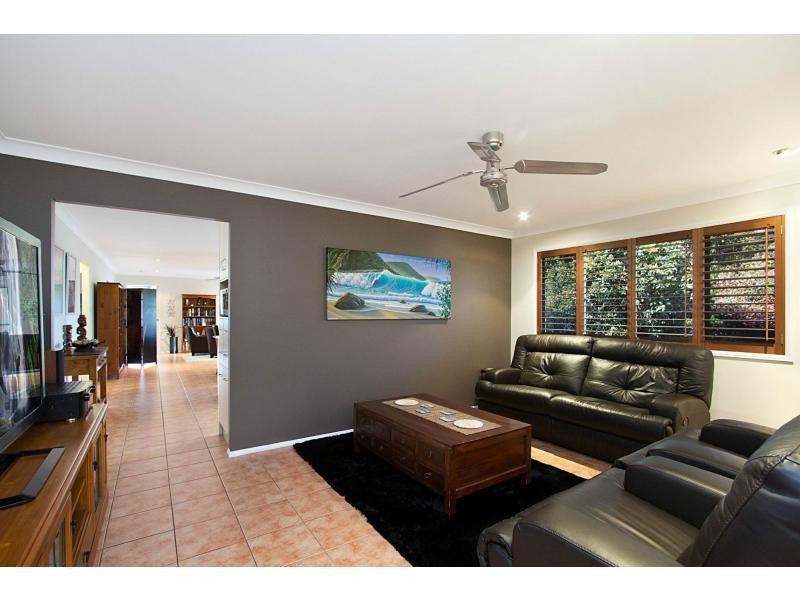 3 Robusta Rise, Burleigh Heads QLD 4220