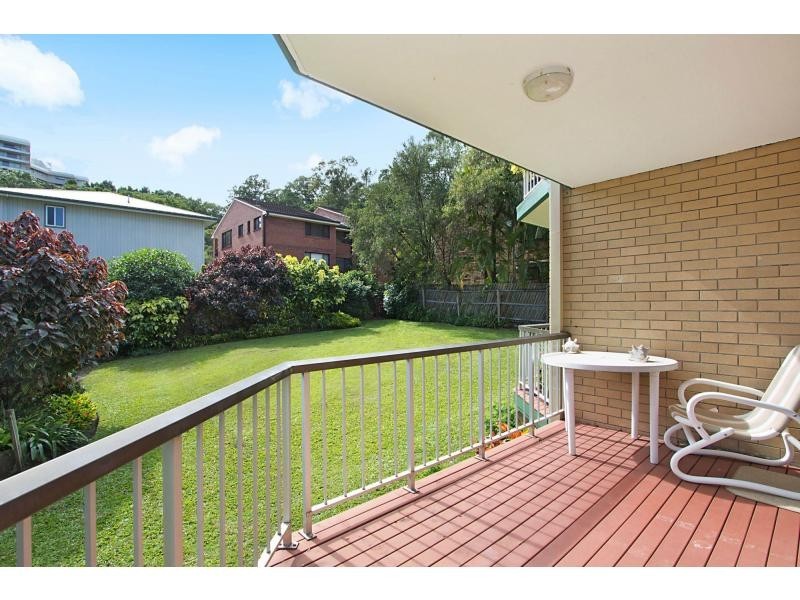 1/11 Hayle Street, Burleigh Heads QLD 4220