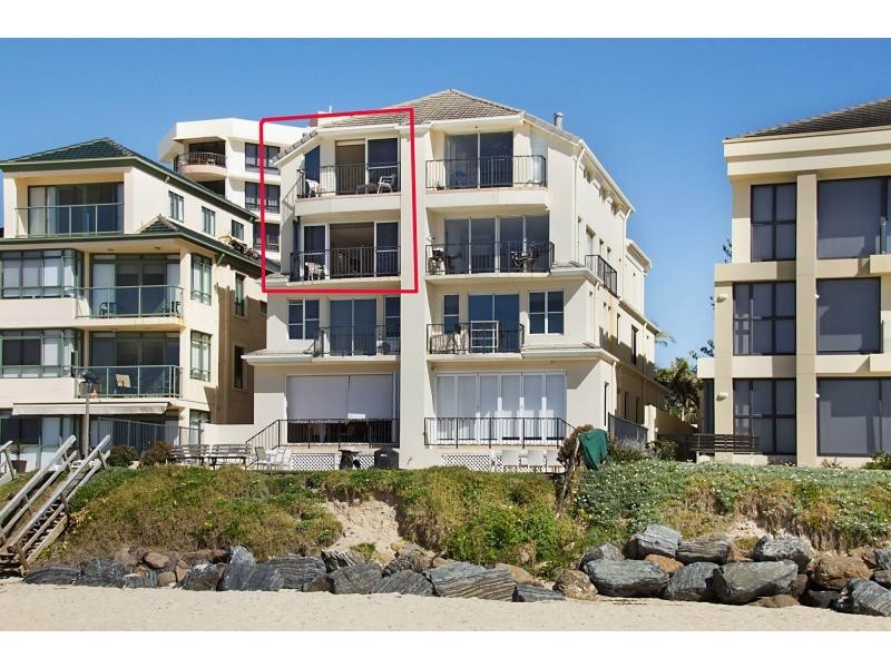 4/211 Jefferson Lane, Palm Beach QLD 4221