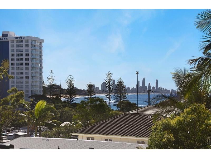 14/11 Hayle Street, Burleigh Heads QLD 4220