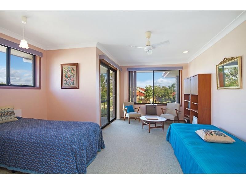 3/6 Sunbird Street, Burleigh Waters QLD 4220