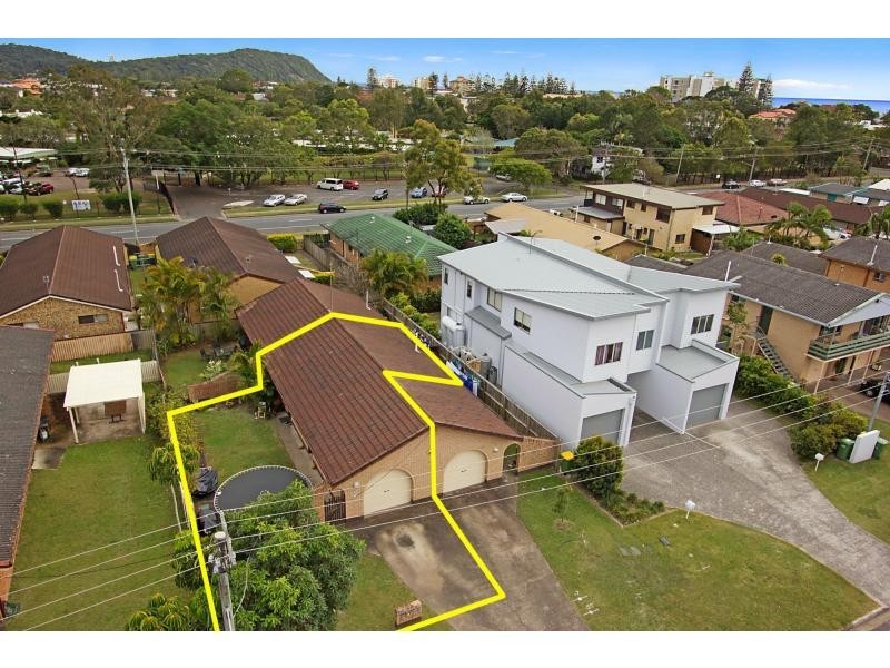 1/19 Walker Avenue, Palm Beach QLD 4221