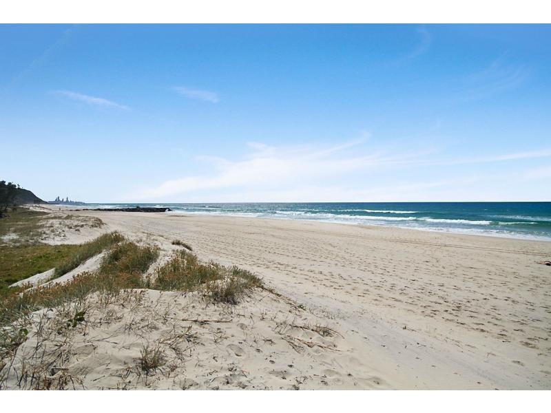 1/19 Walker Avenue, Palm Beach QLD 4221