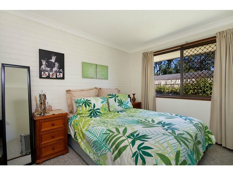 1/19 Walker Avenue, Palm Beach QLD 4221