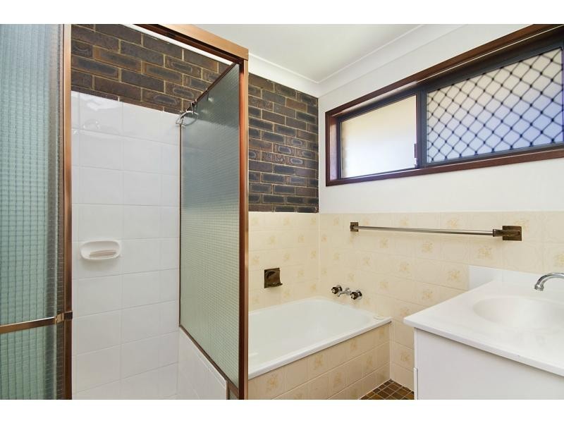 1/19 Walker Avenue, Palm Beach QLD 4221