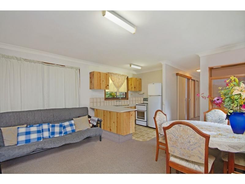 10 Sunshine Parade, Miami QLD 4220