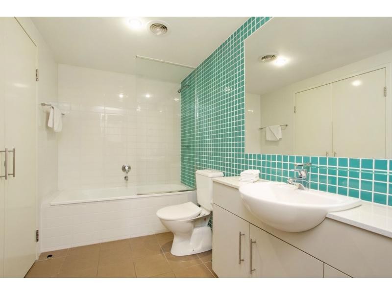 1078/1 Ocean Street, Burleigh Heads QLD 4220